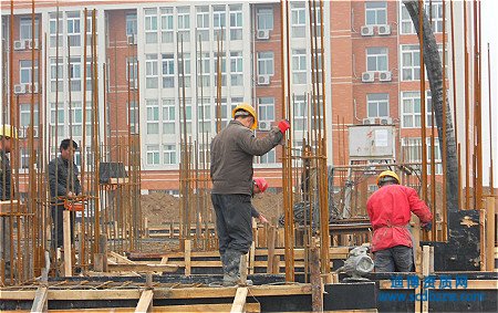 總承包企業(yè)能否承包建筑勞務作業(yè)？