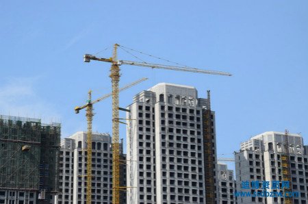 哪些情況下，企業(yè)需要將資質證書變更