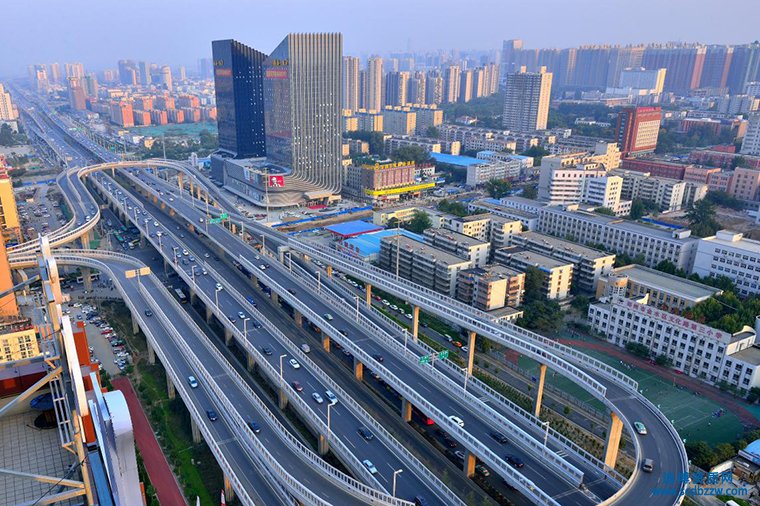 市政工程資質(zhì)轉(zhuǎn)讓需要注意哪些問題